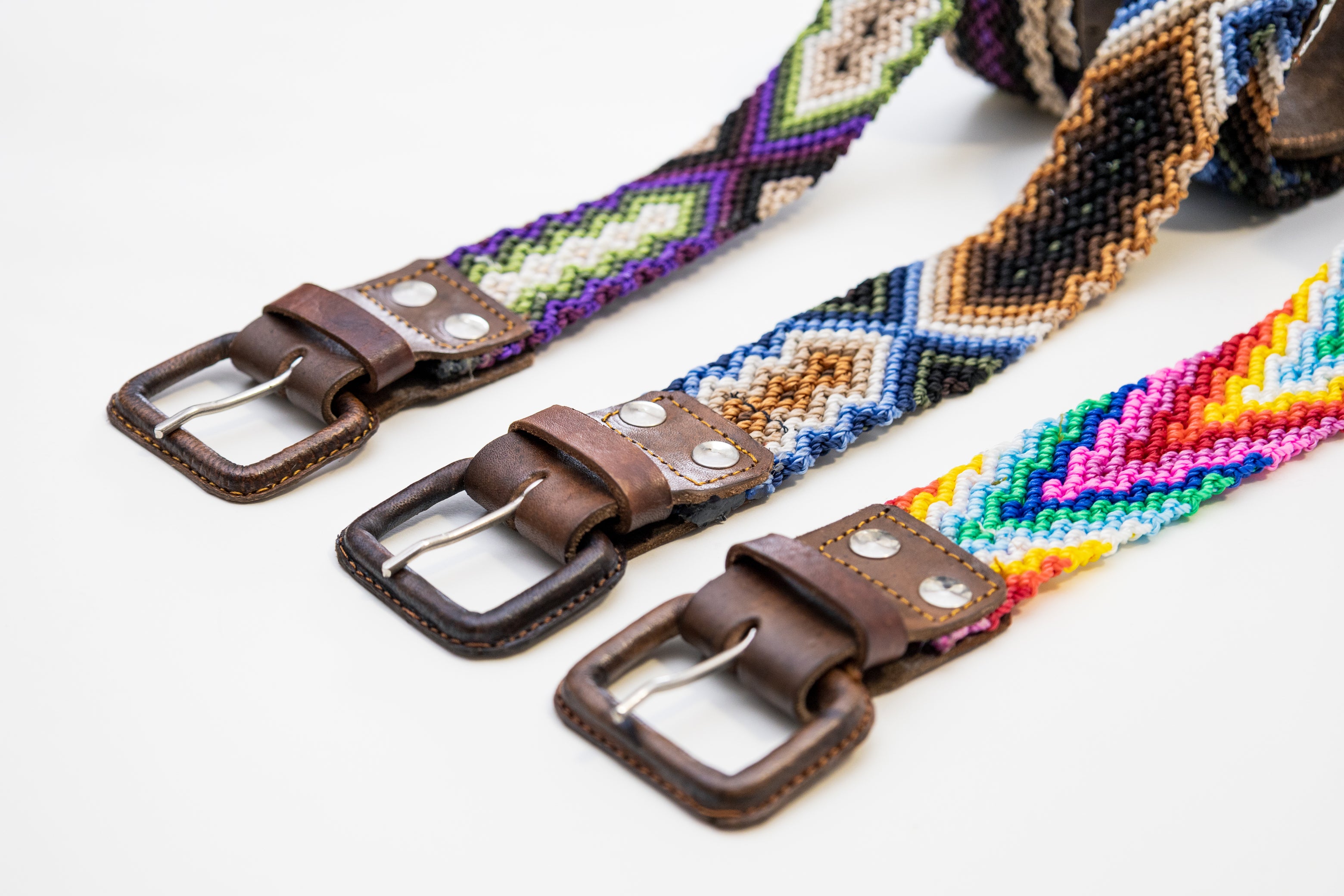 Cinturón Tejido de Colores