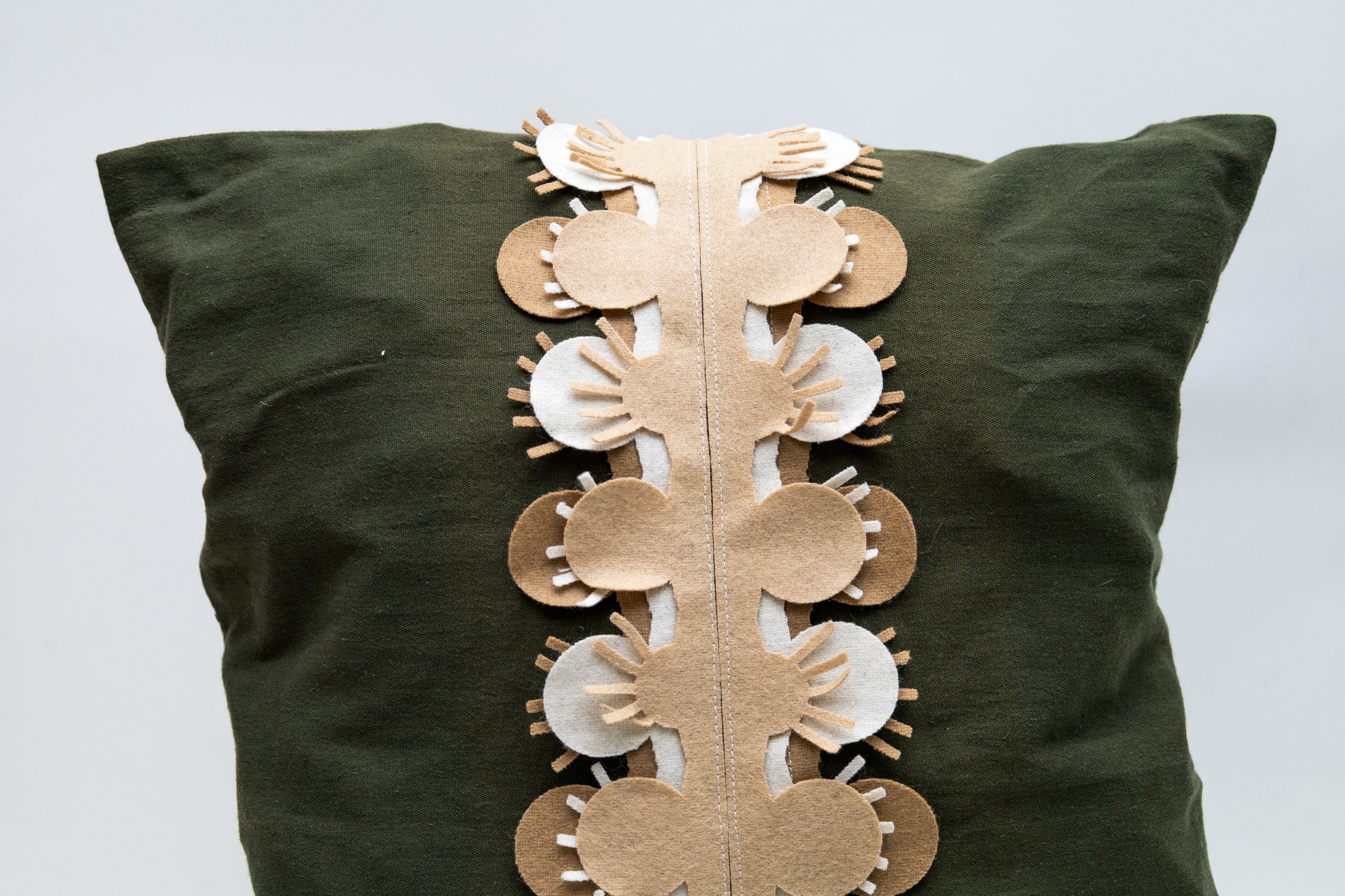 Funda para Cojín con Aplicaciones